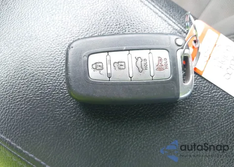 2013 Hyundai Sonata Se 2.0T z USA, uszkodzony, nr VIN 5NPEC4AB4DH697900